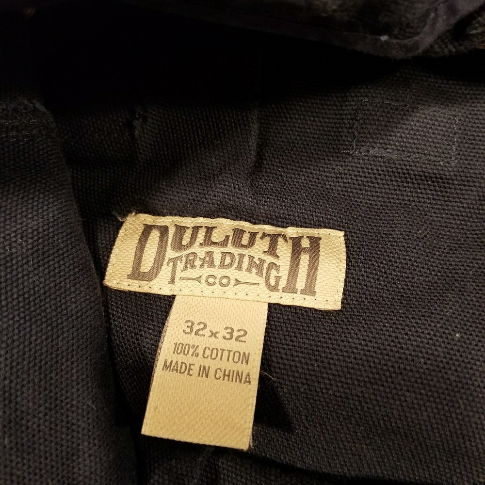 Duluth Men's Jeans 32x32 fits smaller